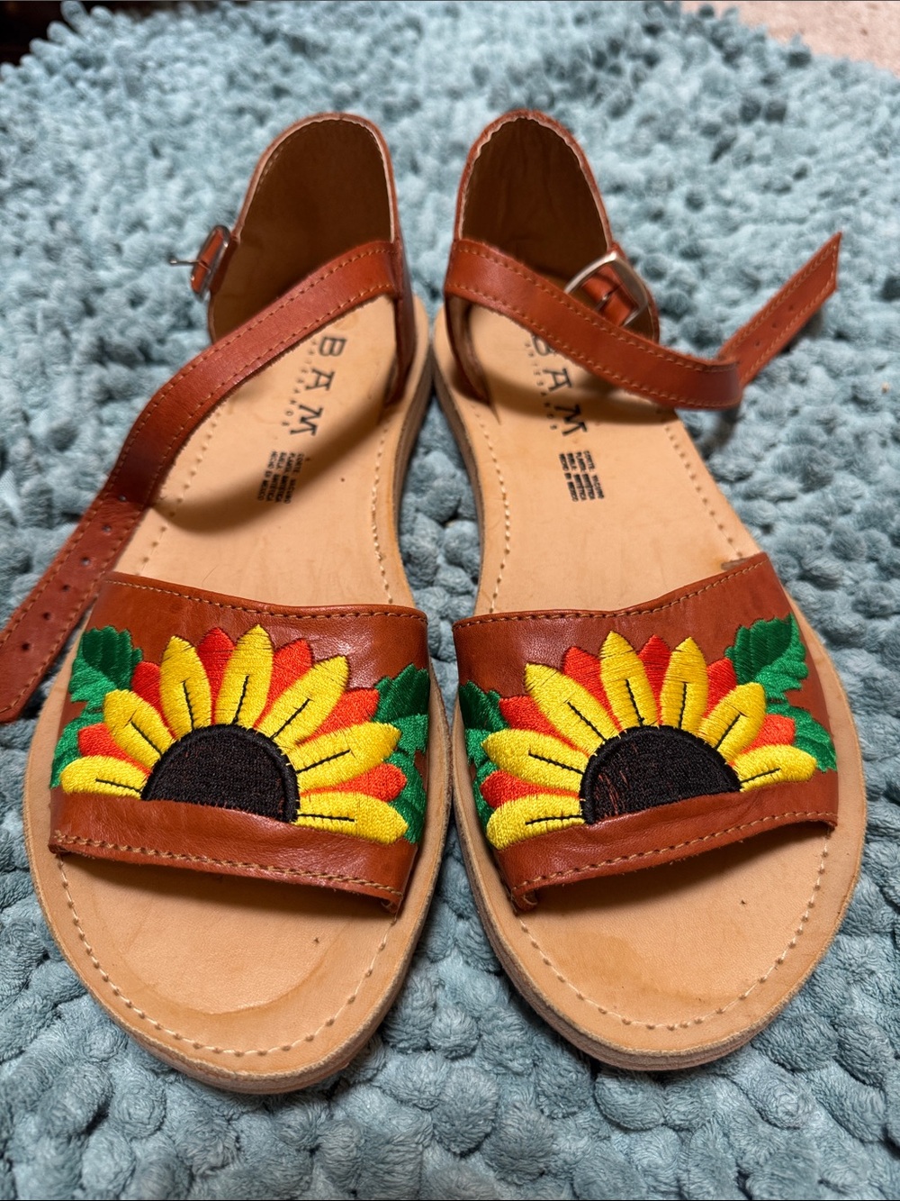 Mexican Artesanal sandals Brown Leather Sunflower Embroidered Sandals - Women